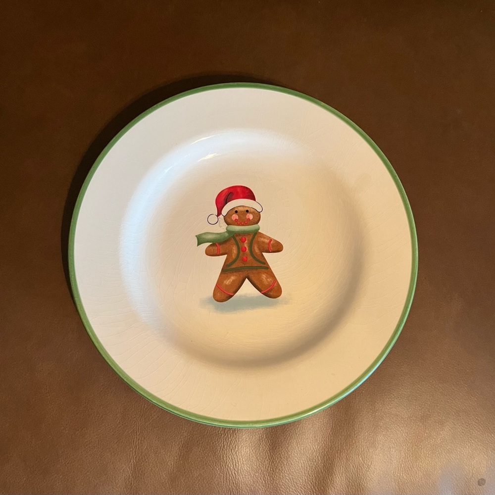 Holiday Market Holiday Friends  Gingerbread Man Plate